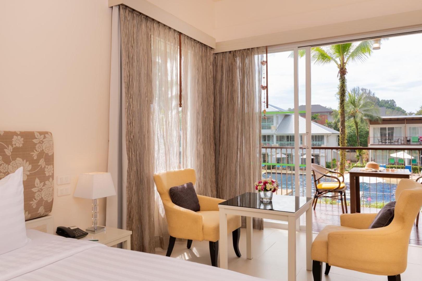 The Briza Beach Resort, Khao Lak Sha Extra Plus Екстер'єр фото