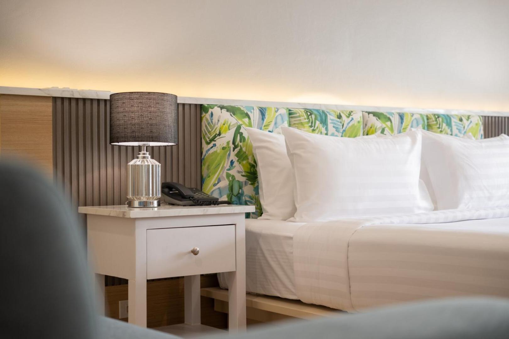The Briza Beach Resort, Khao Lak Sha Extra Plus Екстер'єр фото