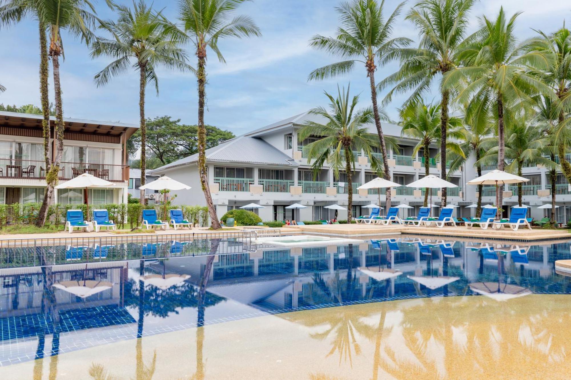 The Briza Beach Resort, Khao Lak Sha Extra Plus Екстер'єр фото