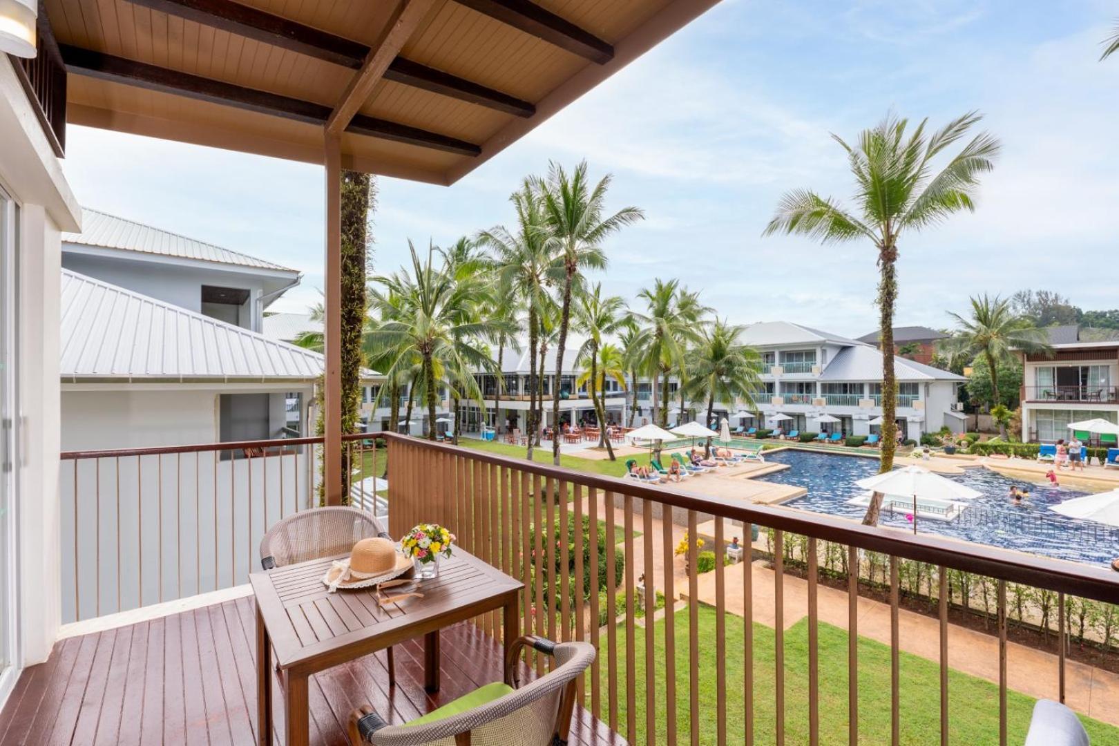 The Briza Beach Resort, Khao Lak Sha Extra Plus Екстер'єр фото
